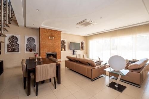 Fasilitas, Superb Villa in Bouznika with Private Pool & Hammam in Bouznika