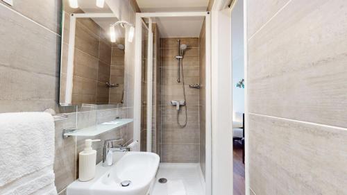 Hotel Solara - image 4