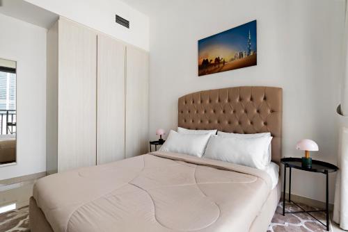 Stylish 1BR In Zada Tower With Pool Views, Dubai (Foto 3)