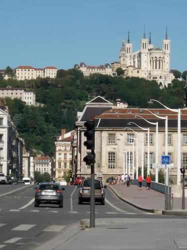 Appartement Lyon Villeurbanne - Enjoy in Lyon - image 2