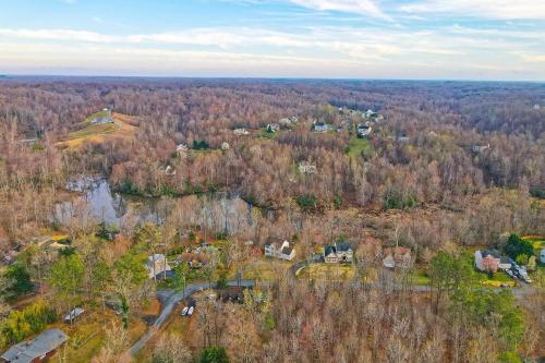 Walk to Potomac Creek Apt in Fredericksburg Walk to Potomac Creek Apt in Fredericksburg