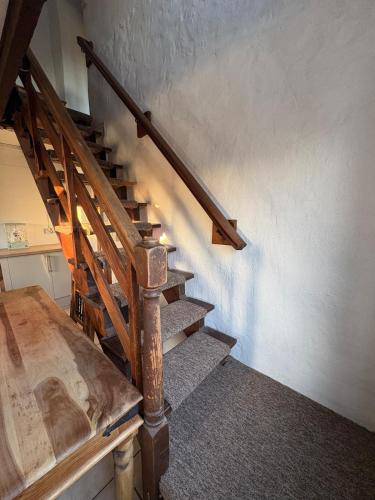 Quarry Barton Escape in Winterbourne