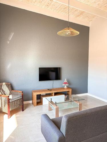 Slipway Beach front Apartment