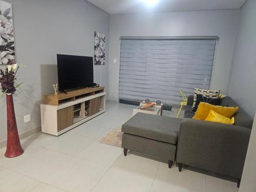 Zeeluli Mbabane CBD Apartments - image 5