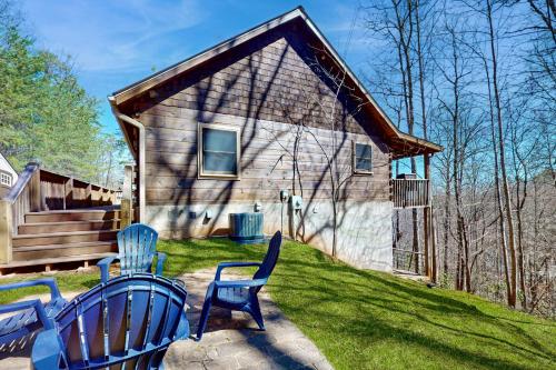 Moonshine Hollow Cabin in Sugar Creek, USA