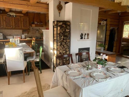 Facilities, Romantiline talu Padaste lahe aares in Padaste