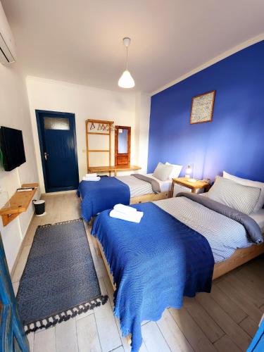 room detail thumbnail 0