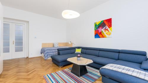 Palisady Charm - Stylish High Ceiling, Downtown, Parking, Братислава (фото 3)