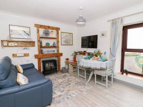 5 The Coach House - main image