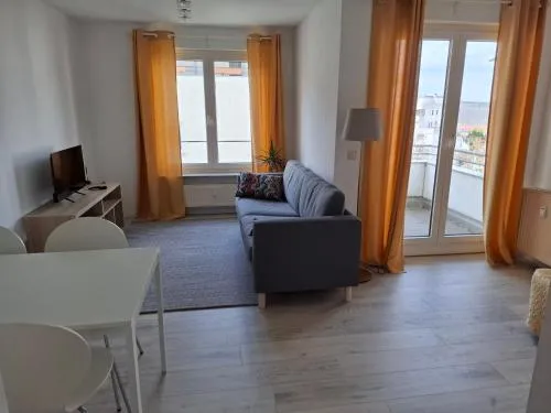 Ruhige und praktisch möblierte 2 Zi Wohnung 52 qm in Plochingen, Deutschland