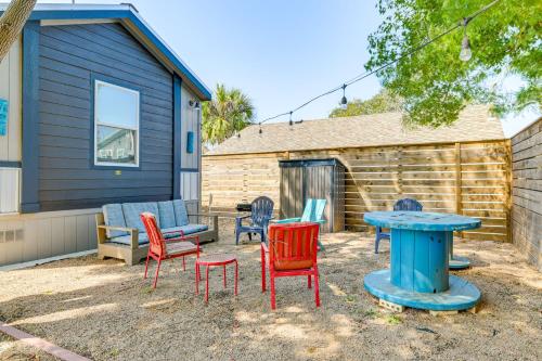 2 Blocks From Aransas Bay Family Home with Patio! in Fulton (TX)
