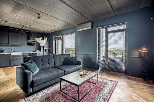 City Center Panoramic Penthouse With Rooftop Terrace - Self Check-in in 澤姆納爾長者