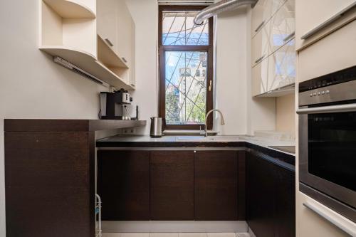 1BD Apartment - Perfect Central Location by Flat Mаnаger, Sofia (Foto 3)