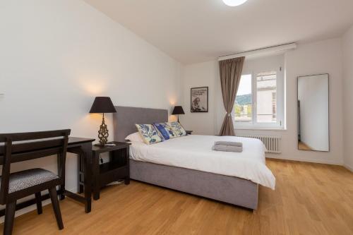 KAYA Zurich Apartment 3A - Downtown 2BR Apt with Balcony, Zürich (Foto 10)