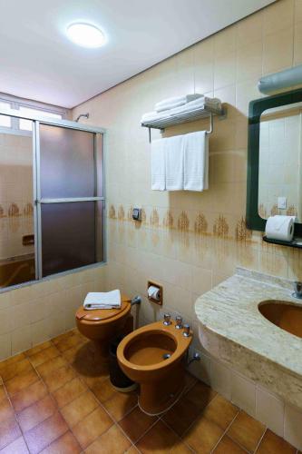 Executive Suite image 2
