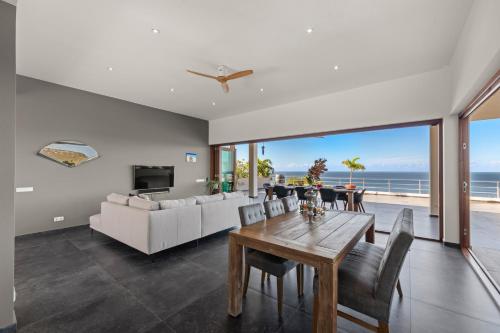 周邊環境, Villa Lahara with spectacular views in 方滕