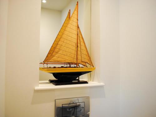29 Fore Street - image 12