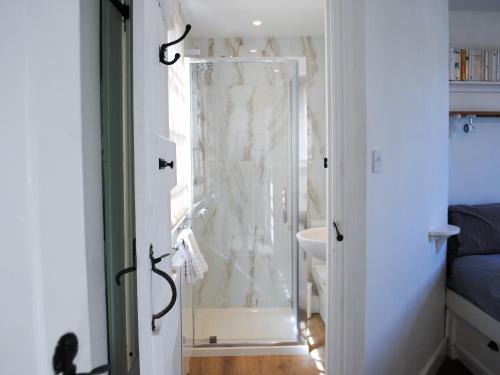 29 Fore Street - image 6