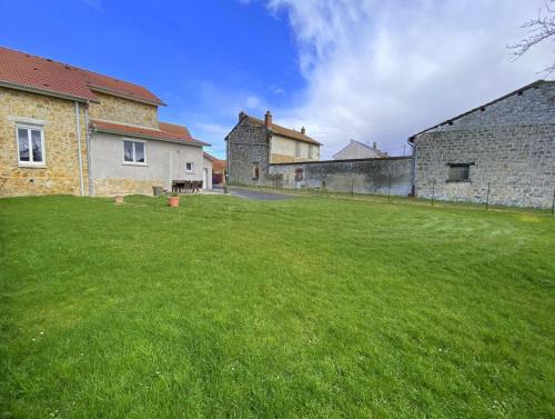 Gite d'Inès gîte à louer Saint-Étienne-à-Arnes