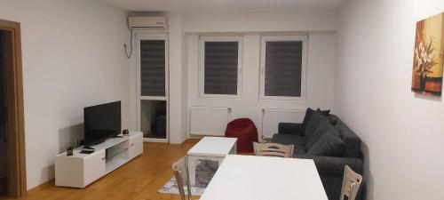 Double BO Apartment, Skopje