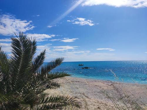 Sun N Sand in Vrachos