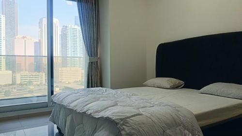 Burj Views 2 BHK Apartment, Dubai (foto 10)