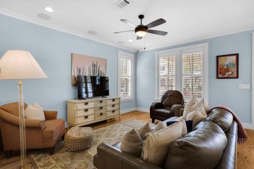 Sandy Serenity - Santa Rosa Beach Home Pool Access Close to Everything Sandy Serenity - Santa Rosa Beach Home Pool Access Close to Everything