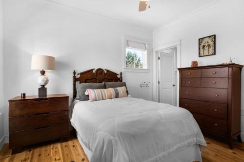 Sandy Serenity - Santa Rosa Beach Home Pool Access Close to Everything Sandy Serenity - Santa Rosa Beach Home Pool Access Close to Everything