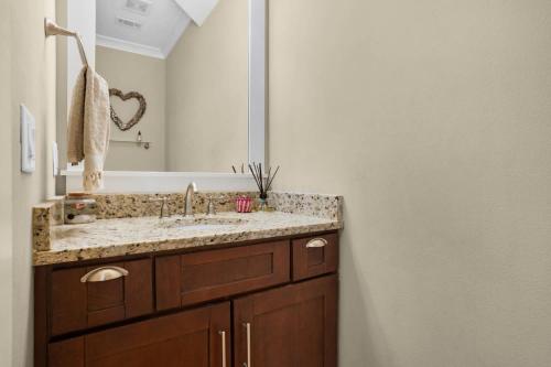 Sandy Serenity - Santa Rosa Beach Home Pool Access Close to Everything Sandy Serenity - Santa Rosa Beach Home Pool Access Close to Everything