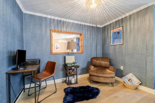 Retro Meets Modern Two Houses Sleeps 16