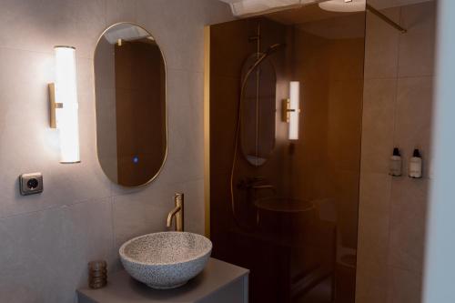 Le Virage bistro en hotel - image 8