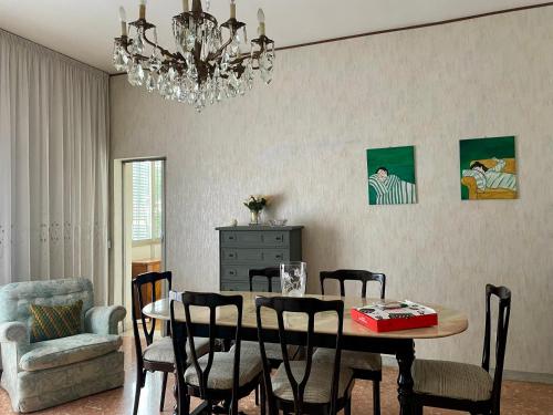 Cozy Art Home - Rome, Cervialto, Rzym (zdjęcie 2)