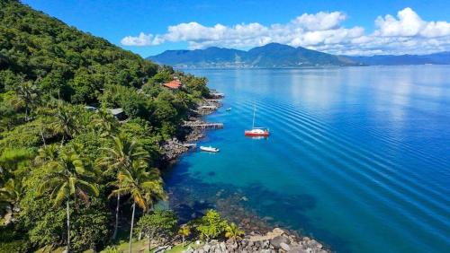 Casa à beira-mar em Ilhabela (Casa a beira-mar em Ilhabela) in Praia da Armacao
