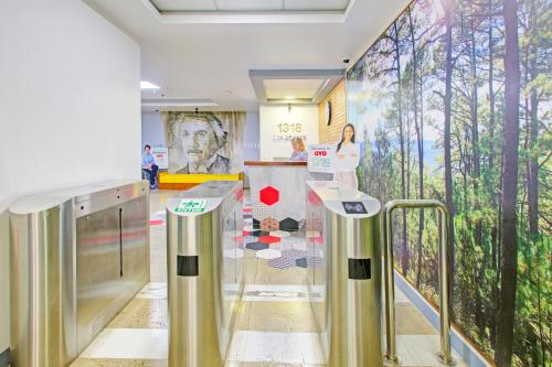 Lobby, Collection O Metro Manila near University Belt formerly 1318 Residences near Legarda 2 MRT Station