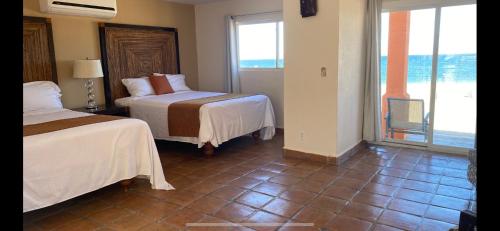 Los Vientos Hotel 3
