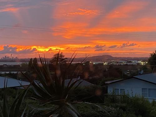 منظر, Close motorway, free breakfast, Fabulous views, selfcontained in تي أتاتو