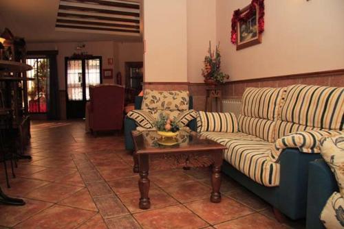 Koplietošanas atpūtas telpa ar TV, Hotel Patri in Ueskara