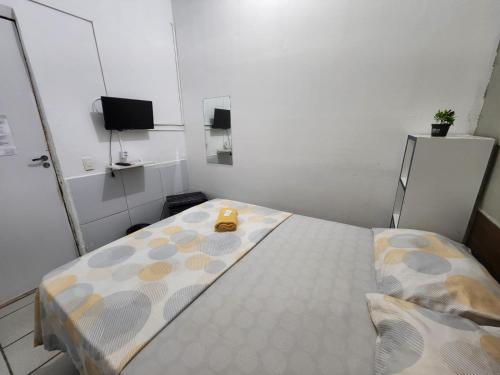 Double or Twin Room with Shared Bathroom image 6