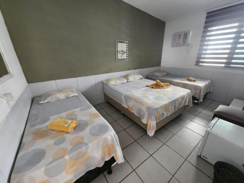 Quadruple Room with Shared Bathroom image 9