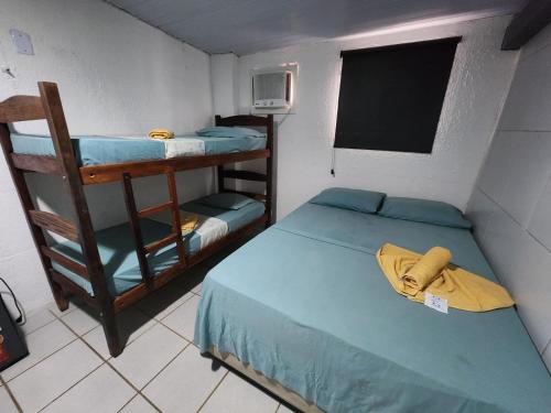 Quadruple Room with Shared Bathroom image 7