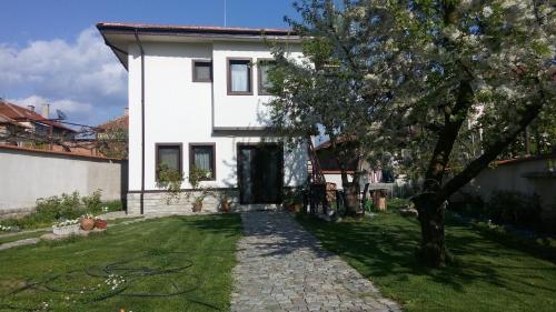 Three-Bedroom Townhouse