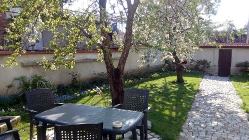 Facilities, Bobekova Kashta in Panagyurishte