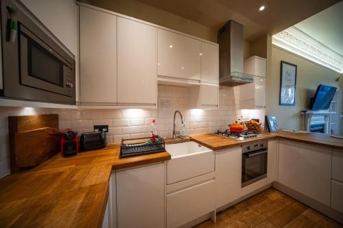 spacious flat, close to the city centre with scenic views, Edimburgo (foto 7)