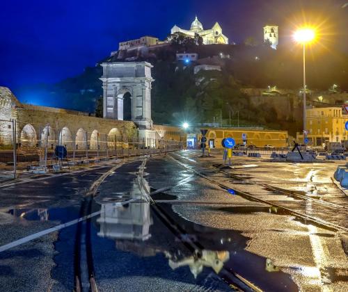 Homes in Ancona CCA23 Rooms