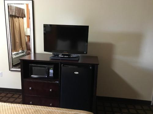 Executive Inn and Suites in Pittsburg (TX)