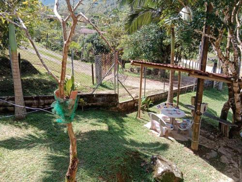 Refugio en el arroyo