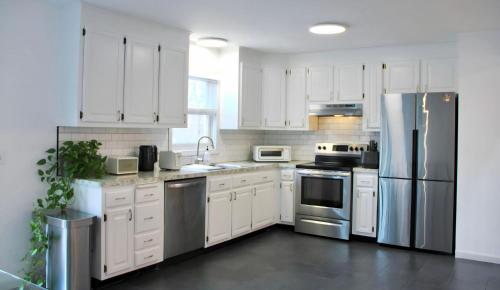 Country House in วอเทอร์บิวรี (CT)