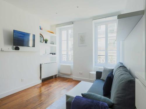 One-Bedroom Apartment image 1
