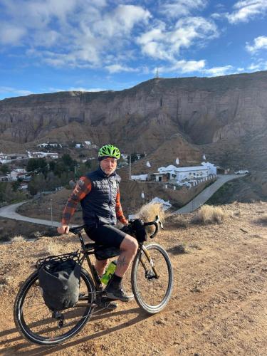 Bike Cueva Gorafe in Gorafe