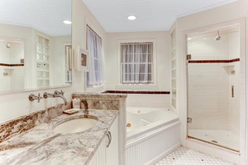 333 Ocean Avenue - image 11
